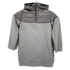 モンクレール 14年製 グレー ドッキング トップス 買取実績です。