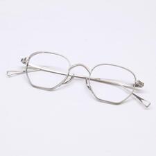 カメマンネン KMN9919 TSH ヘアラインマットシャーリングシルバー メタル ストロベリーシェイプ 眼鏡/アイウェア 買取実績です。