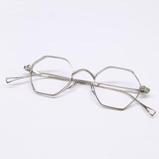 カメマンネン KMN152 TS シルバー オールメタル オクタゴンシェイプ スプラウトパット 眼鏡/アイウェア 買取実績です。
