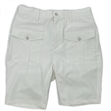 宅配でウノ ピゥ ウノ ウグァーレ トレを買取。【GOLF】ホワイト FRONT POCKET SHORT PANTS ショートパンツを買取りました。状態は綺麗な状態の中古美品です。