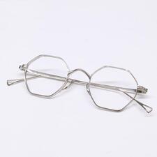 カメマンネン KMN152 TS シルバー オールメタル オクタゴンシェイプ スプラウトパット 眼鏡/アイウェア 買取実績です。