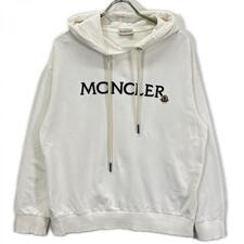 モンクレール 23年製 ホワイト ロゴ HOODIE SWEATER プルオーバーパーカー 買取実績です。