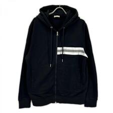 モンクレール 20年製 ブラック MAGLIA CARDIGAN C/CAPPUCCIO エンボスロゴ フーデットジップアップパーカ 買取実績です。