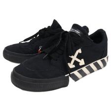オフホワイト ブラック LOW VULCANIZED スニーカー 買取実績です。