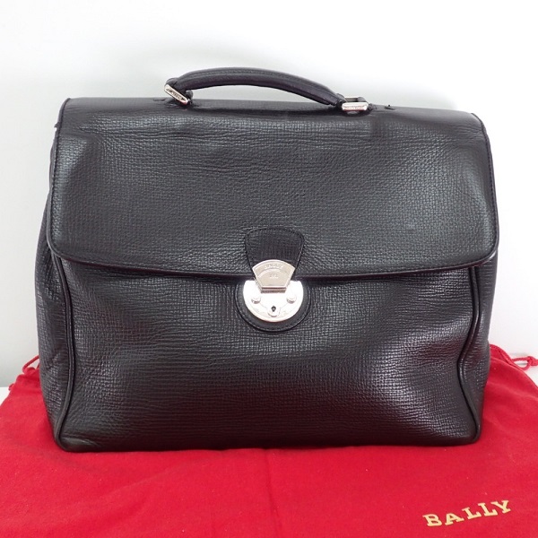 下丸子店でバリー(BALLY)のレザー ブリーフケースをお買取りさせて